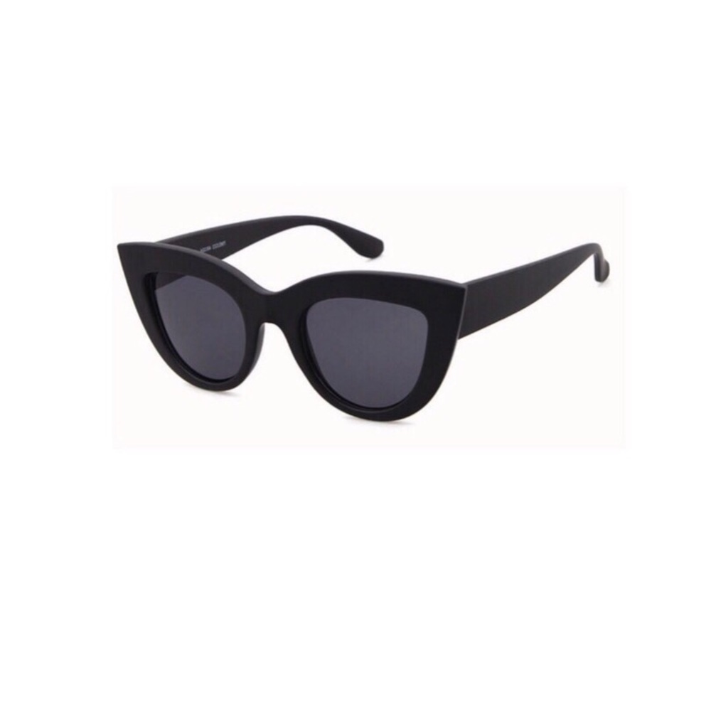 Matte Black Cat Eye Sunglasses - Picture 3 of 3